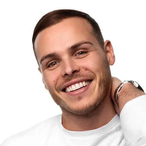 TikTok profile photo of Amaury Guichon (@amauryguichon)